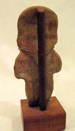 Manta Standing Figure