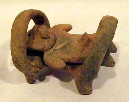 Colima Bed Figure