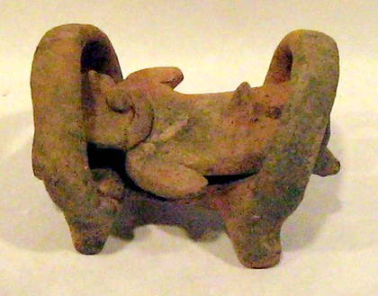 Colima Bed Figure